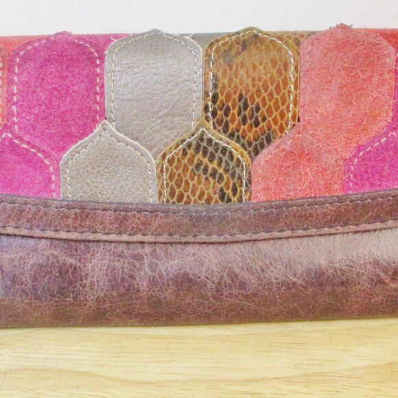 RARE! Fossil Fifty-Four Multicolor Patchwork Leather&Suede Envelope Style Wallet - Picture 1 of 13